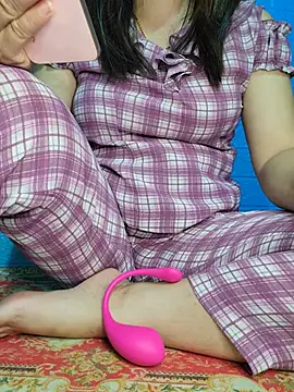 merylove-00 online show from May 2026 02:49:01 PM