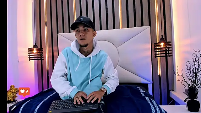 tattoos22 online show from November 2025 01:04:02 PM