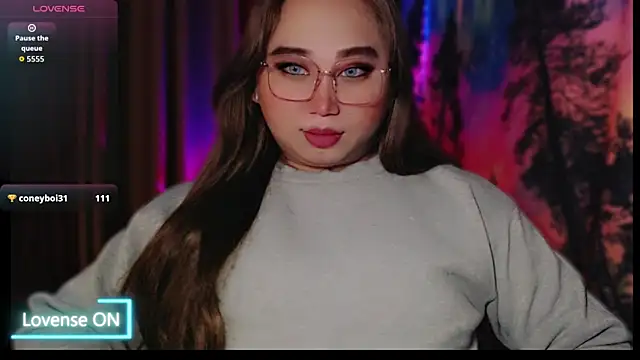 Degeneresqueen online show from June 2026 01:22:02 PM