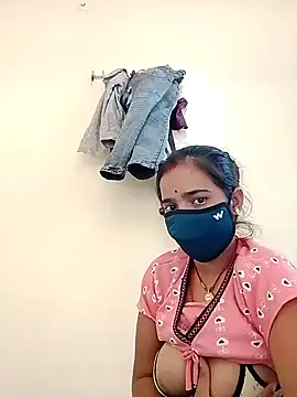 Snapshot of malteejat chatting on October 2025 07:10:02 AM malteejat online show from October 2025 07:10:02 AM