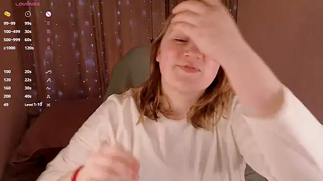 Kitty Rest  online show from March 2026 06:44:01 AM