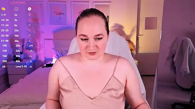 Kitty Rest  online show from November 2025 04:10:01 PM