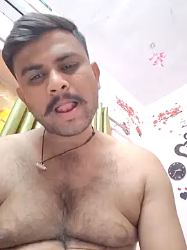 Frvgggghh online show from November 2025 09:13:01 AM