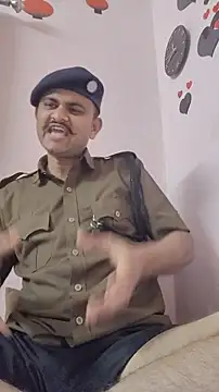 Frvgggghh online show from January 2026 05:05:02 PM