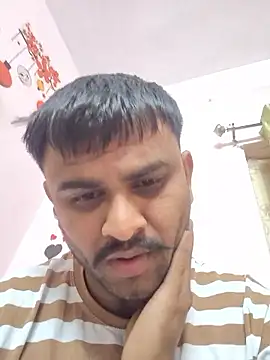 Frvgggghh online show from January 2026 10:38:02 PM