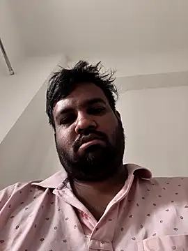 vinay smalldick online show from June 2026 02:17:01 AM