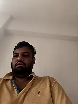 vinay smalldick online show from May 2026 02:53:01 AM