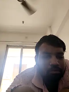 vinay smalldick online show from June 2026 04:34:02 AM