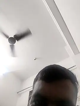 vinay smalldick online show from April 2026 01:46:01 PM