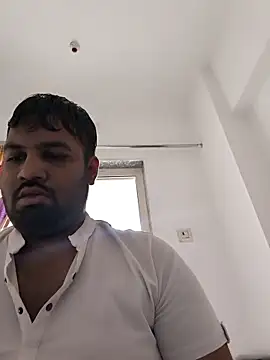 vinay smalldick online show from March 2026 12:24:01 PM