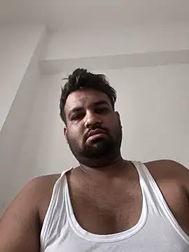 vinay smalldick online show from July 2026 01:25:01 AM
