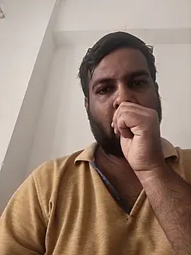 vinay smalldick online show from April 2026 04:14:02 AM