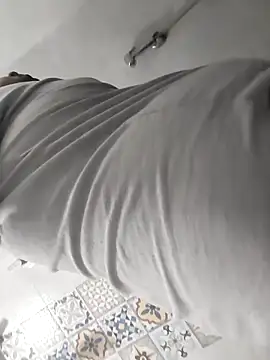 vinay smalldick online show from February 2026 06:22:01 AM