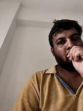vinay smalldick online show from June 2026 03:24:02 AM