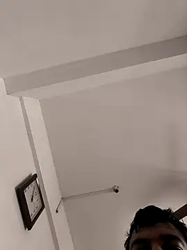 vinay smalldick online show from November 2025 05:22:02 AM