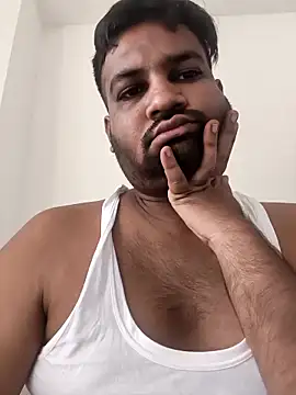 vinay smalldick online show from May 2026 11:33:02 AM