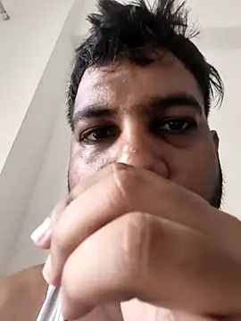 vinay smalldick online show from July 2026 03:47:01 AM