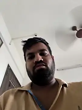 vinay smalldick online show from November 2025 02:12:02 AM