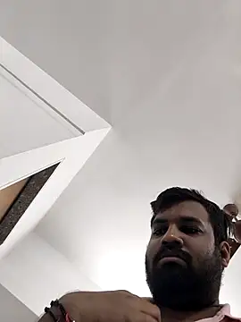 vinay smalldick online show from April 2026 03:51:01 PM