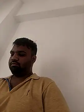 vinay smalldick online show from April 2026 02:16:01 AM