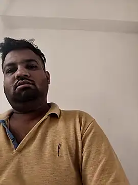 vinay smalldick online show from April 2026 02:02:02 AM