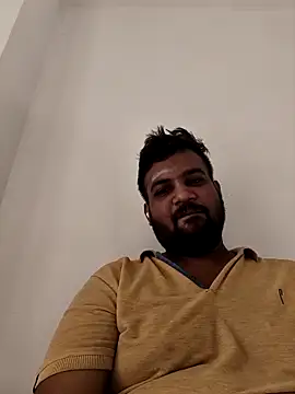 vinay smalldick online show from May 2026 02:19:01 AM