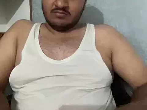 Snapshot of chiikuloveu chatting on February 2026 03:28:01 AM chiikuloveu online show from February 2026 03:28:01 AM