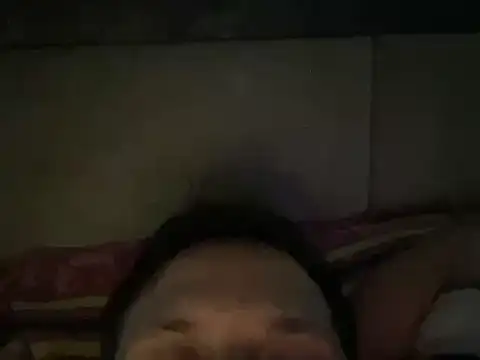 Snapshot of chiikuloveu chatting on March 2026 06:18:02 AM chiikuloveu online show from March 2026 06:18:02 AM