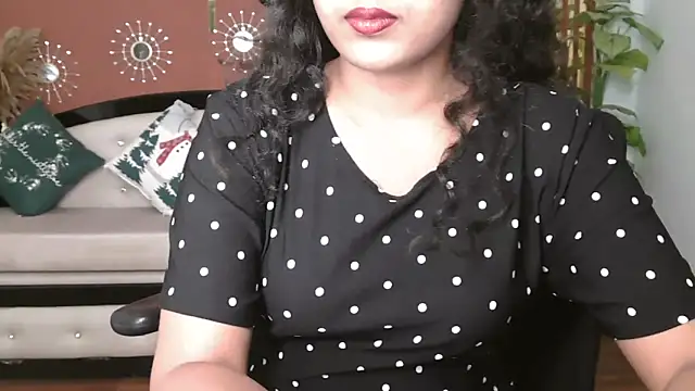 shaalu sharma online show from April 2026 02:12:02 PM