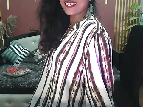 shaalu sharma online show from February 2026 06:17:02 PM