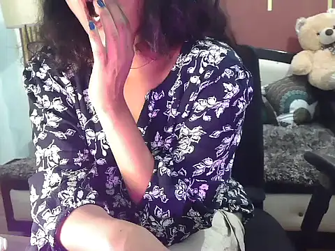 shaalu sharma online show from November 2025 05:52:01 AM