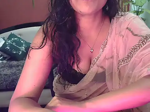 shaalu sharma online show from December 2025 03:43:01 PM