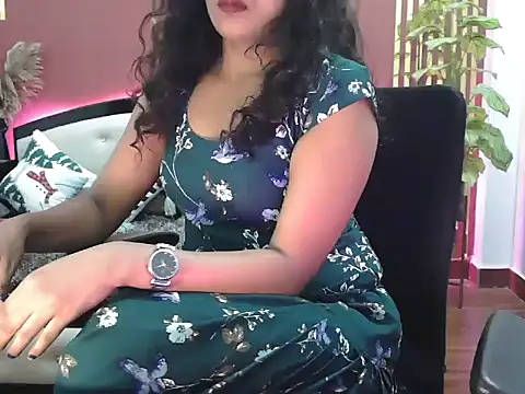 shaalu sharma online show from October 2025 11:44:02 AM