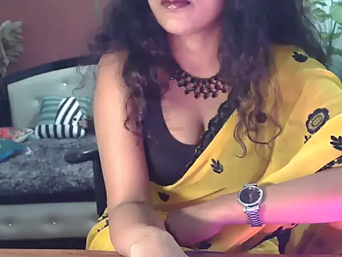 shaalu sharma online show from November 2025 06:08:01 PM