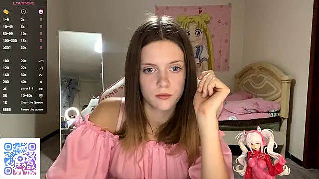 VibeQueenLucy online show from October 2025 02:20:02 PM