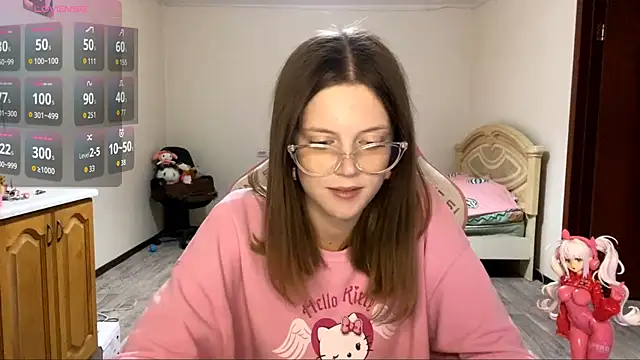 VibeQueenLucy online show from September 2025 03:54:01 PM