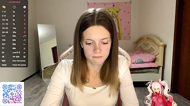 VibeQueenLucy online show from September 2025 04:13:01 PM