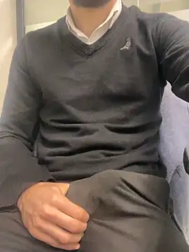 speddy34 online show from December 2025 06:52:02 AM