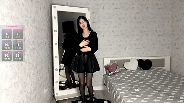 FakeLamb online show from November 2025 09:07:01 PM