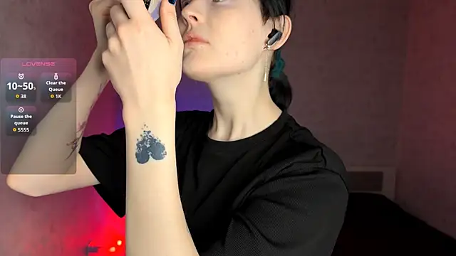 FakeLamb online show from April 2026 09:21:02 PM