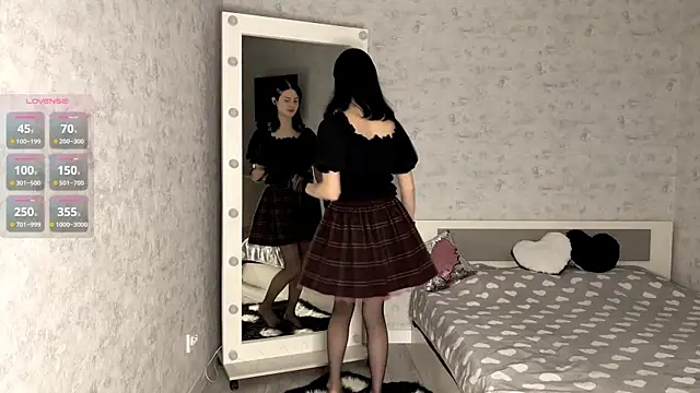 FakeLamb online show from November 2025 09:08:02 PM