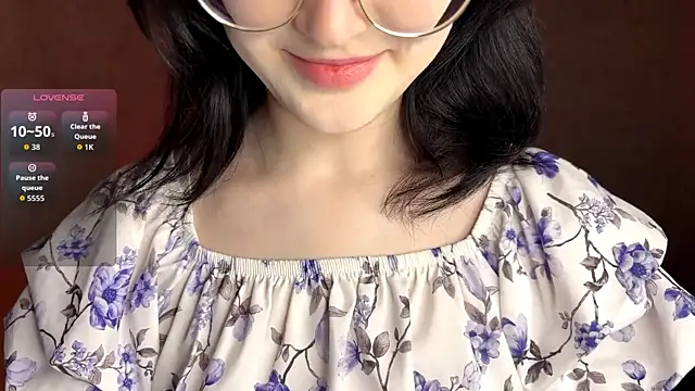 FakeLamb online show from April 2026 09:11:02 PM