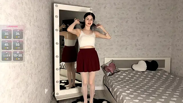 FakeLamb online show from November 2025 09:09:02 PM