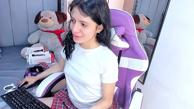 Snapshot of Miyu_Komori chatting on May 2026 07:51:02 PM Miyu Komori online show from May 2026 07:51:02 PM