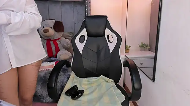 Miyu Komori online show from March 2026 07:59:02 PM