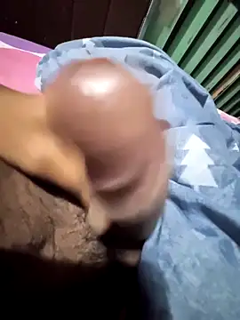 CVictorL10 online show from October 2025 05:06:02 AM