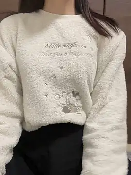 Snapshot of yayoi_jp chatting on November 2025 01:22:01 PM yayoi jp online show from November 2025 01:22:01 PM