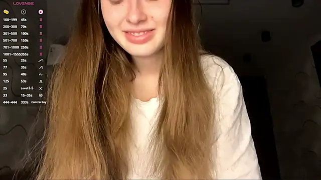 CharlynDini online show from November 2025 03:15:02 PM