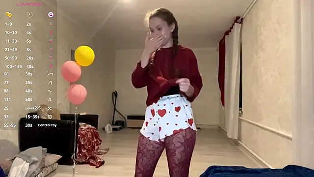 CharlynDini online show from September 2025 03:18:01 PM