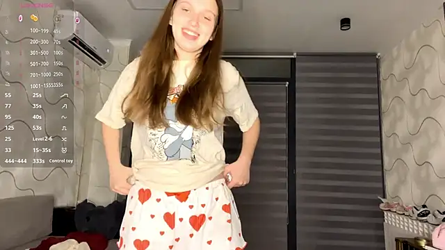 CharlynDini online show from December 2025 03:23:01 PM